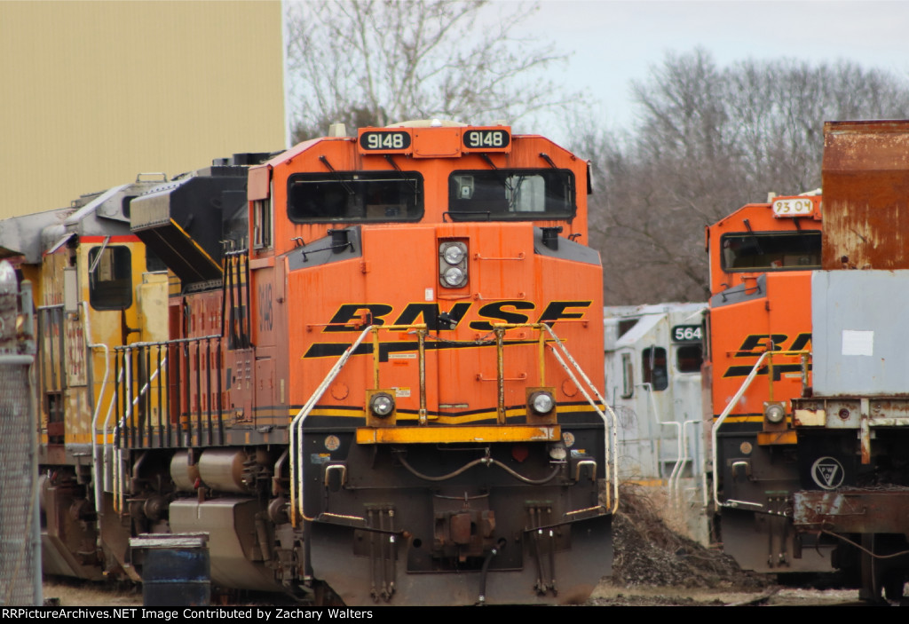 BNSF 9148 9304